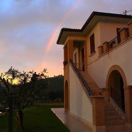 Residence Stella Del Gran Sasso Colledara Exteriér fotografie
