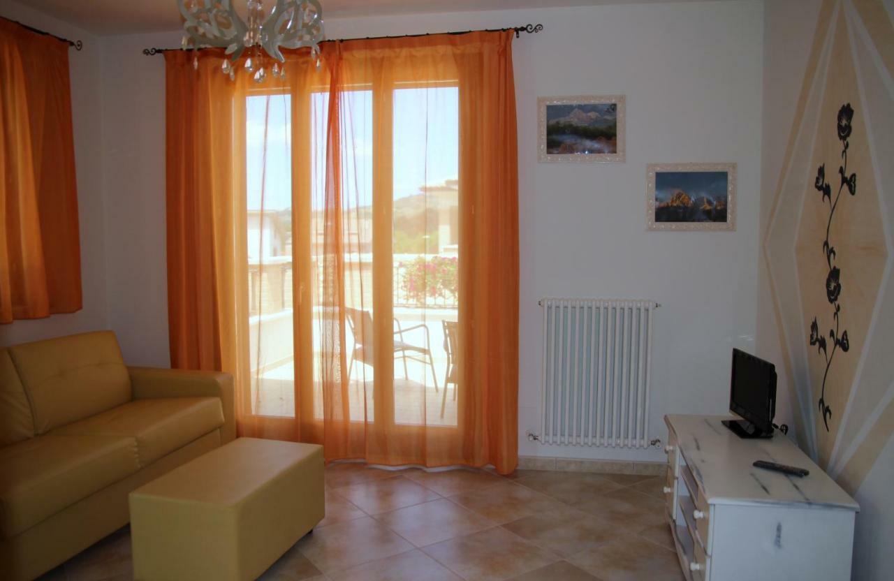 Residence Stella Del Gran Sasso Colledara Exteriér fotografie